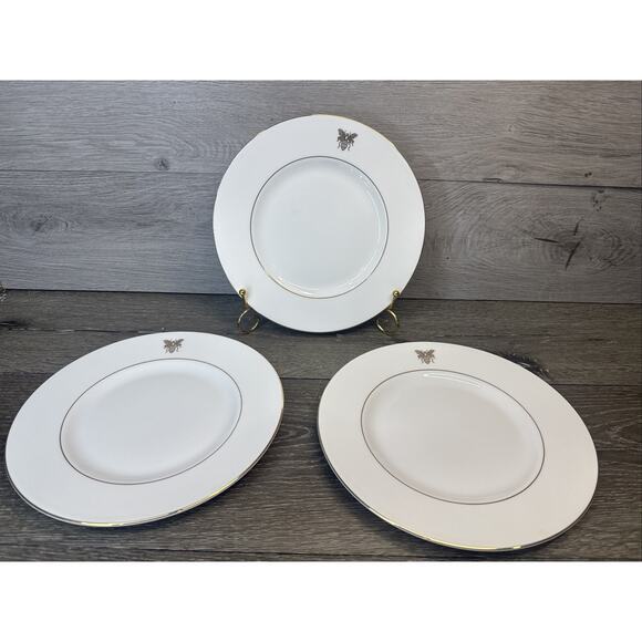 Wedgwood Vera Wang 9” White Bee Gold Trim Accent Salad Plate-Set Of 3 - Picture 1 of 9
